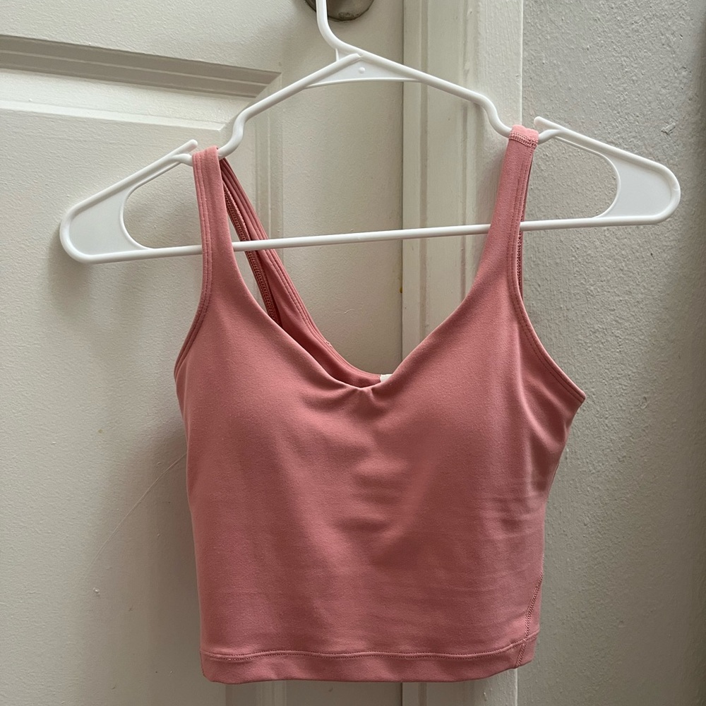 🎀 Pink Align tank top 🎀